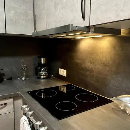 Cozy & Chic - 8m 2 Dt *