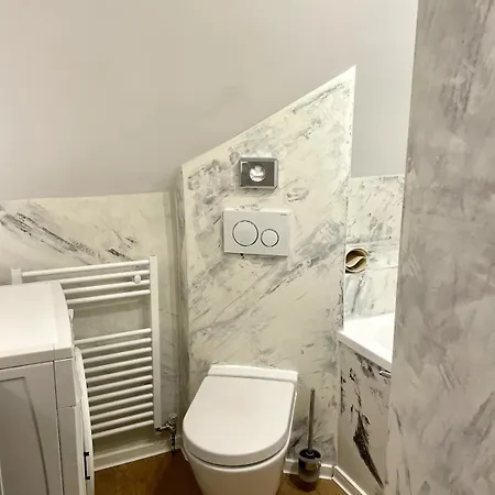 Cozy & Chic - 8m 2 Dt Apartment *